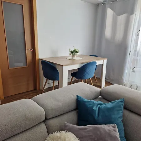 Quarto Com Banheiro Privado Em Apartamento Familiar 홈스테이