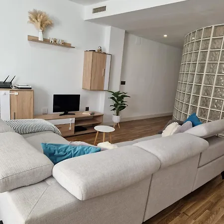 Alloggio in famiglia Quarto Com Banheiro Privado Em Apartamento Familiar *